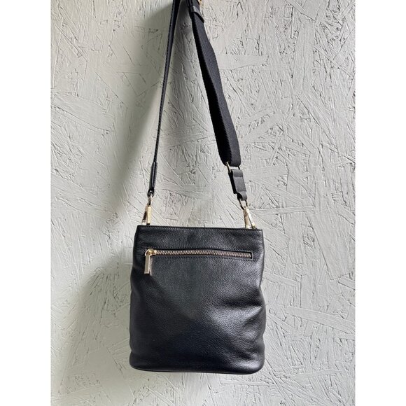 WHISTLES Dion pebbled leather small bucket crossbody bag + Dust bag BLACK - Picture 4 of 13